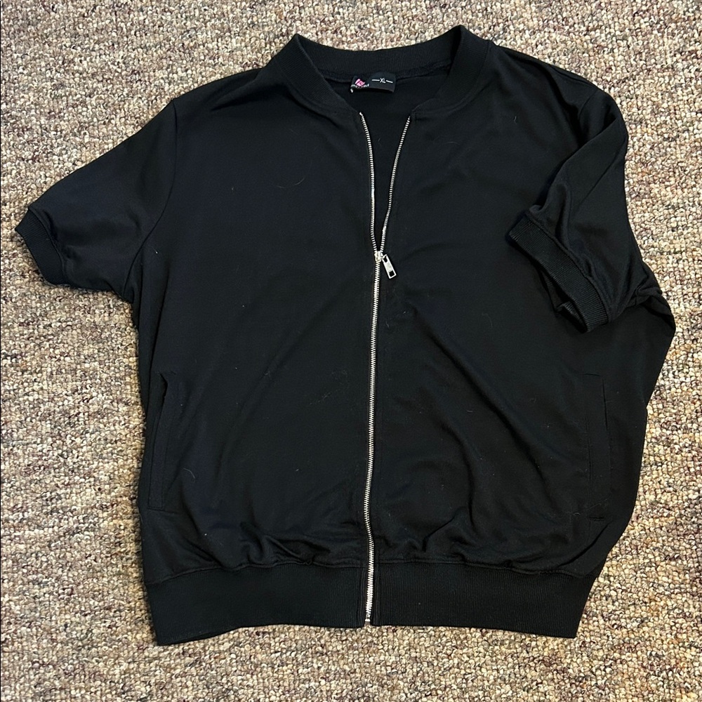 Black Zip-Up Short Sleeve Jacket